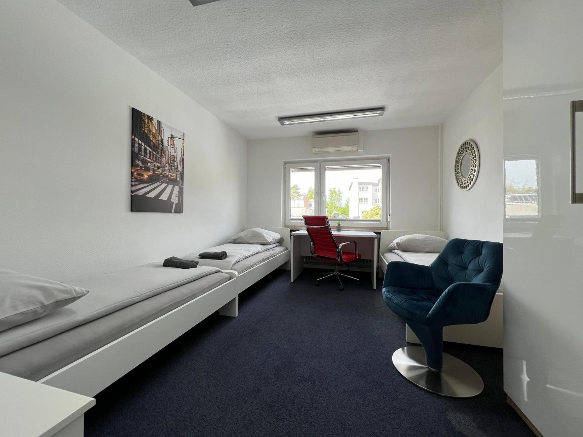 Mieterlux Frankfurt Heusenstamm 46 Hotel Exterior photo